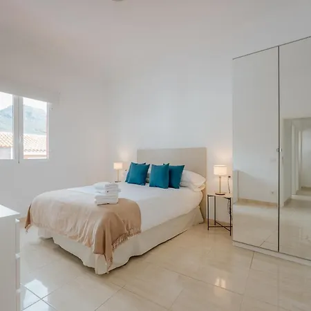 4 Esquinas Adeje Homes アパート アデヘ