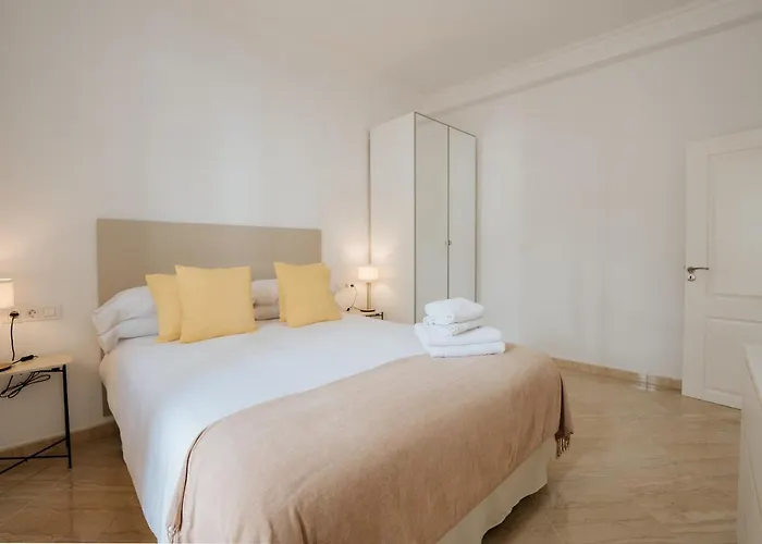 4 Esquinas Adeje Homes アパート *